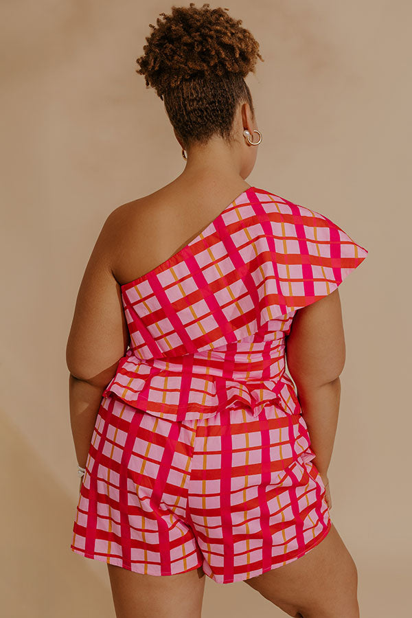 Pretty Chic One Shoulder Plaid Top Curves