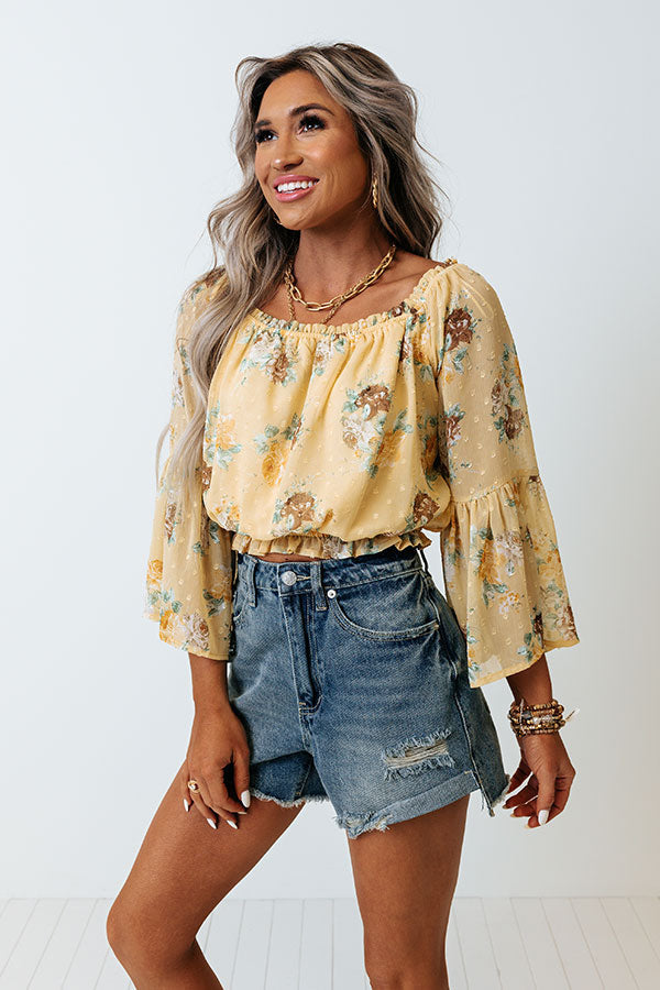 Weekend Oasis Floral Crop Top
