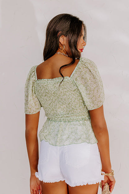 Peonies Preferred Smocked Top In Lime