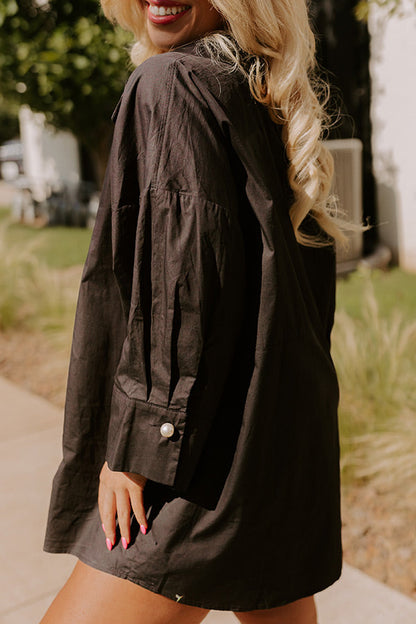 Manhattan Meeting Shift Top In Black Curves