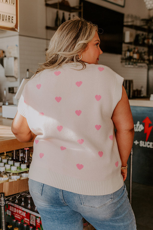 Hugs And Kisses Vest Top in Cream Curves