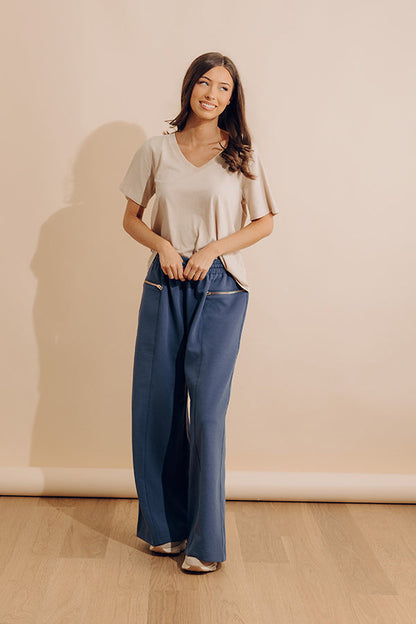 Casual Cues Tee in Oatmeal