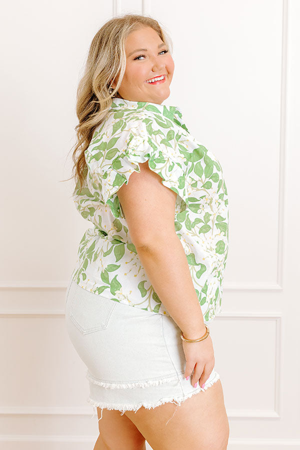 Honeysuckle Fields Floral Button Up Curves