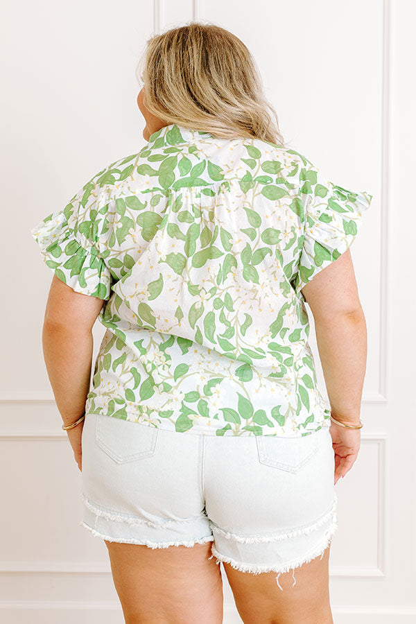 Honeysuckle Fields Floral Button Up Curves