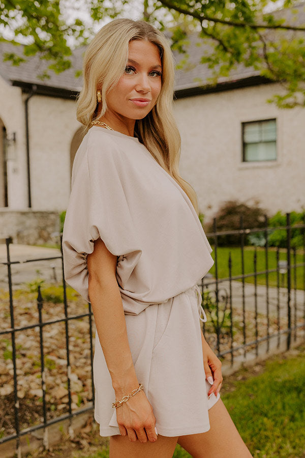 Everyday Chic Bubble Top in Taupe