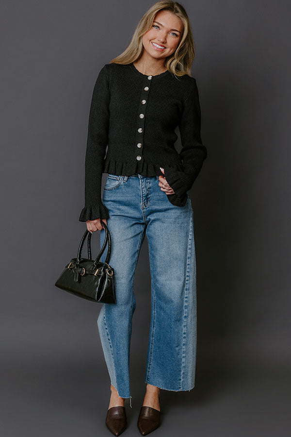 Modern Classic Knit Sweater Top in Black