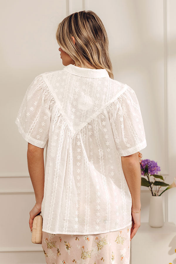 Easygoing Lifestyle Eyelet Button Up Top