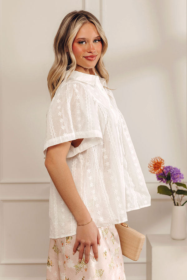 Easygoing Lifestyle Eyelet Button Up Top