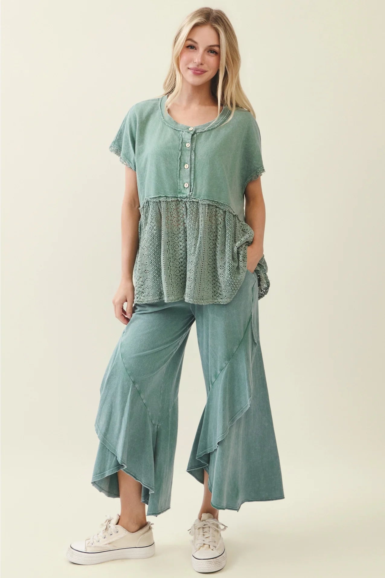 Latte Flow Ruffle Lounge Pants