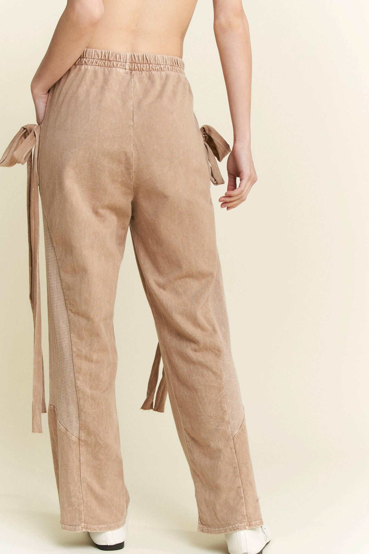 J.HER Mineral Wash Side Ribbon Bow pants